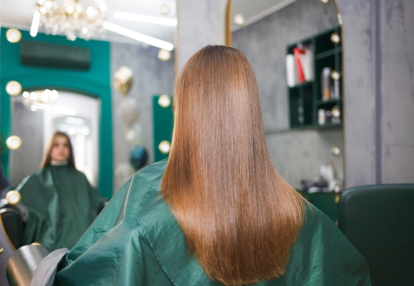 Keratin Smoothing Treatment incl. Shampoo, Head Massage & Blow Wave for Short Hair, Options for Medium or Long Hair incl. 10% Off Aftercare Products
