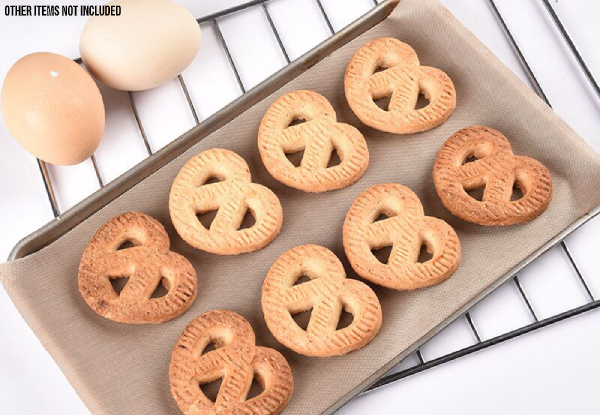 Two-Piece Reusable High-Temperature Resistant Baking Mat Set with Free Delivery