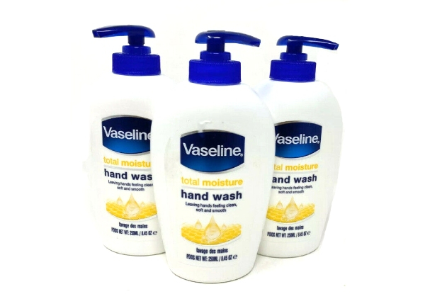 Six-Pack of Vaseline Hand Wash Pump Total Moisture 250ml