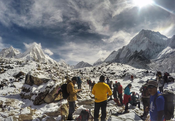 Per-Person, Twin-Share 14-Day Everest Base Camp Trek incl. Accommodation, Internal Flight, All Transfers, Trekking Gear, T-Shirt & Completion Certificate