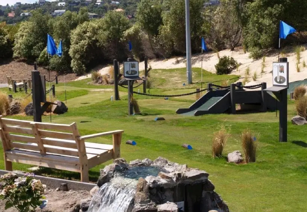 Family Mini Putt, Driving Range & Pizza Package for Four People