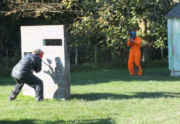Open-Air Paintball incl. Gun, Mask & 150 Paintballs for Each Player - Options for up to 30 People