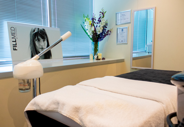 60-Minute Deluxe Personalised Facial incl. Two Beauty Treatments & Relaxing Shoulder Massage