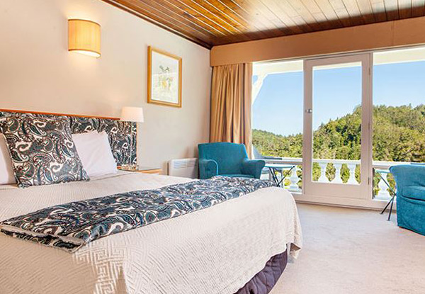 One-Night Bed & Breakfast Waitakere Ranges Escape at Waitakere Resort & Spa for Two incl. Cooked Breakfast & Late Checkout