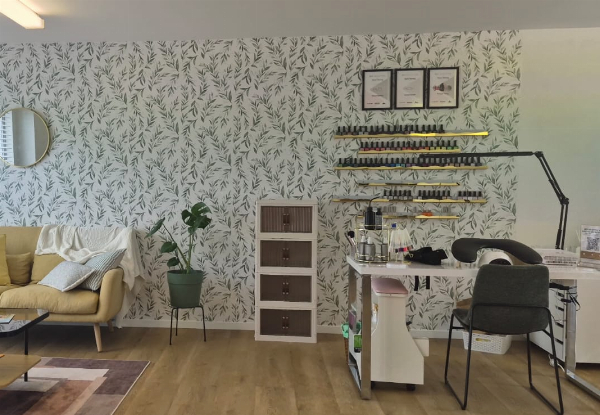 Luxe Manicure Package with Bio Sculpture Gel Overlay & Willow Renewal Ritual