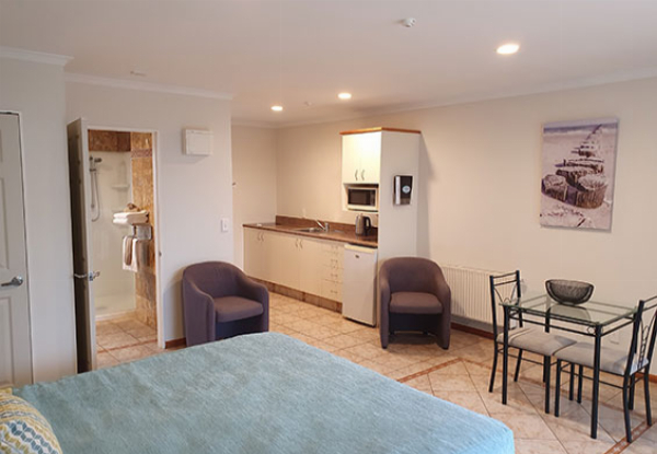 Indulgent Weekend Escape for Two in Whangamata incl. Private Hot Tub, Continental Breakfast & 11am Late Check-Out - Options for Two or Three Nights