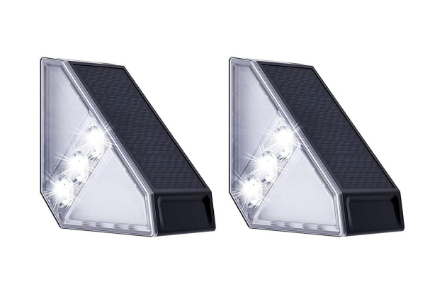 Two-Piece Patio Triangle Solar Step Light - Two Colours Available