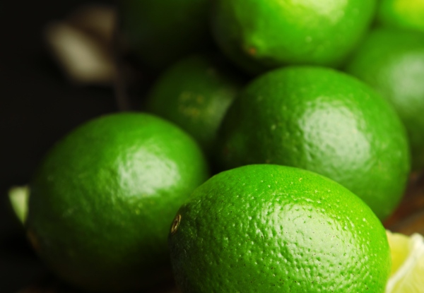 1.5kg Box of Fresh New Season Bearss Limes - Options for 3kg or 5kg