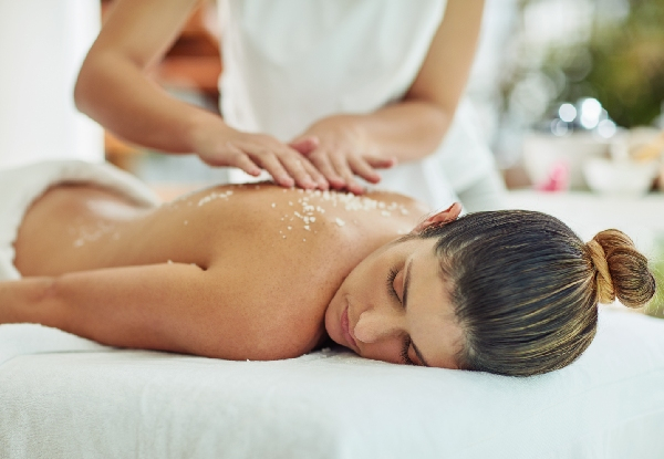 Winter Warmer Massage Pamper for Two incl. Back Exfoliation, Relaxation Massage with Warm Scented Oils & Luxe’s Famous High Tea