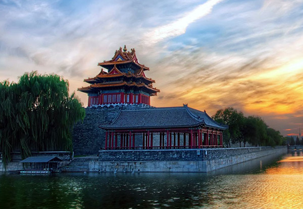 Per-Person Twin Share 14-Day Treasures of China Tour & Yangtze River Cruise incl. International Flights, Intra-China Transport, High-Speed Train & Five-Star Accommodation