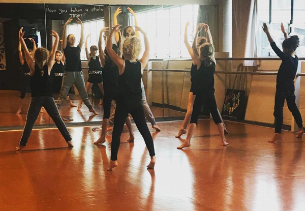 Five Weekly One-Hour Dance Classes - Option for Jazz, Hip-Hop or Contemporary Classes