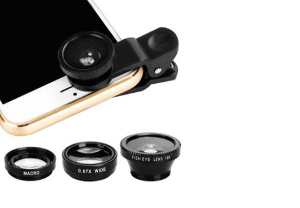 Three-Piece Smart-Phone Camera Lens Kit - Five Colours Available with Free Delivery