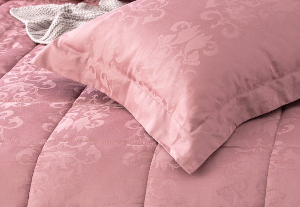Paisley 500TC Cotton Jacquard Comforter - Three Sizes Available