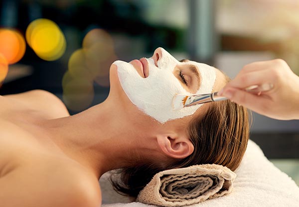 Signature Rejuvenation Facial incl. Shoulders & Décolleté Massage - Option for a Brazilian Wax Available