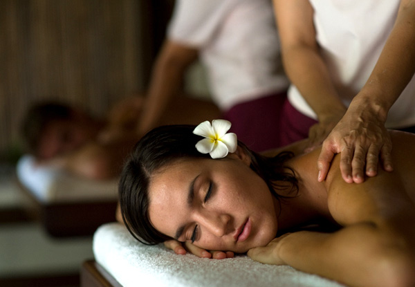 60-Minute Full-Body Fijian Bobo Massage For One Person - Options For Couples & Five Concession Passes