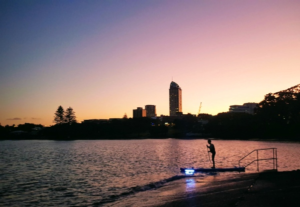 75-Minute Stand Up Paddleboarding Introduction Lesson incl. Board Hire - Option for 90-Minute Coastal Tour or Lake Tour