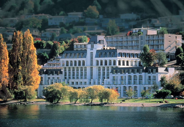 One-Night Central Queenstown Stay at Rydges Lakeland Resort for Two People in a Lake-View King or Twin-Room incl. Cooked Breakfast, 20% off F&B, Parking, WiFi & More - Options for Suite Room & for up to Three Nights - Peak & Off Peak Rates Available