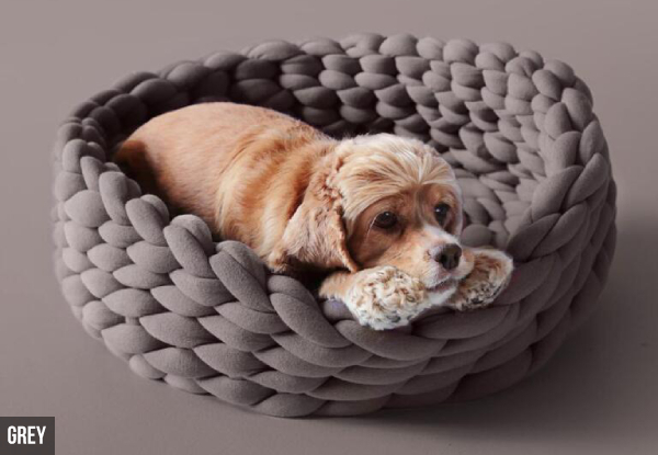 Soft Knitted Warm Pet Bed - Four Colours & Three Sizes Available