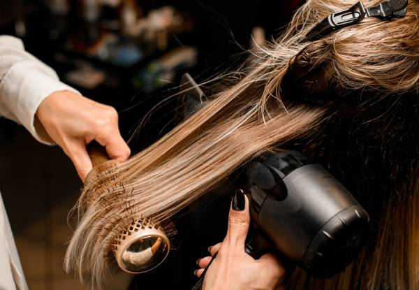 Hair Root Touch-Up Package incl. Olaplex Treatment, Shampoo, Hair Mask, Trim & Blow-Dry