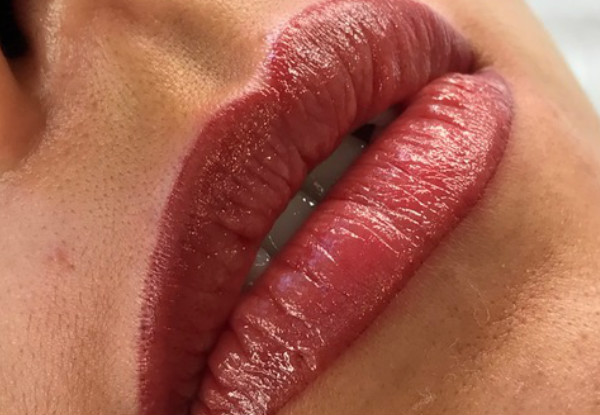 Cosmetic Tattooing of Full Lips or Ombre incl. Full Consultation & a Follow Up Appointment