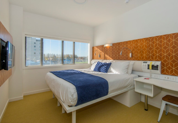One-Night Christchurch Central Stay for Two in a City Urban King Room incl. Late Check-Out, Breakfast & Drink Voucher - Valid for Stays Friday, Saturday & Sunday Nights