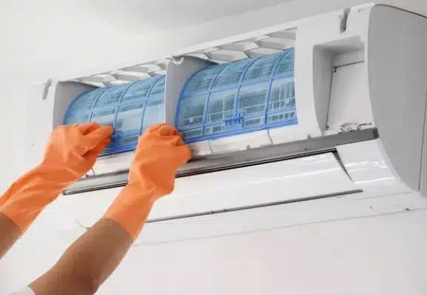 Residential Heat Pump Maintenance Service