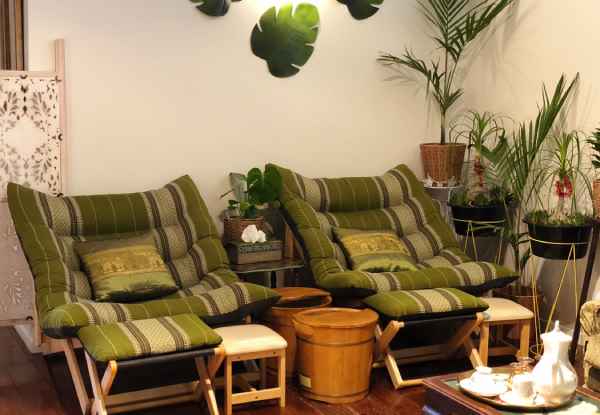 70-Minute Foot Spa & Reflexology - Option to Include 15-Min Head, Neck, Shoulder Massage