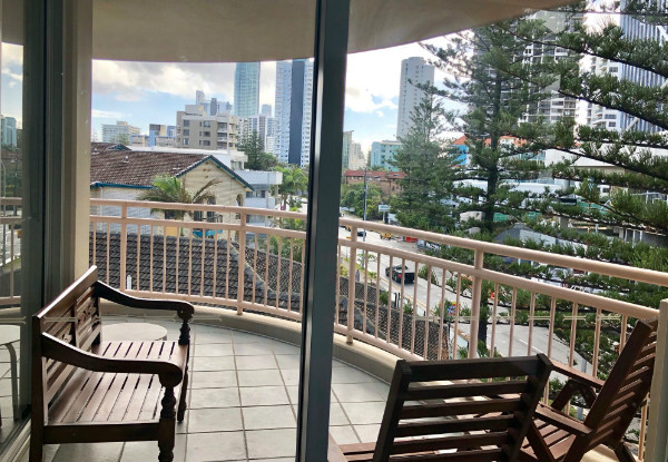 Per-Person, Quad-Share, Five-Night Surfers Paradise Getaway incl. Return Flights, Central Accommodation, Glass of Wine on Arrival, Spa Access & BBQ Area Access - Option for Twin-Share & Seven-Night Stay