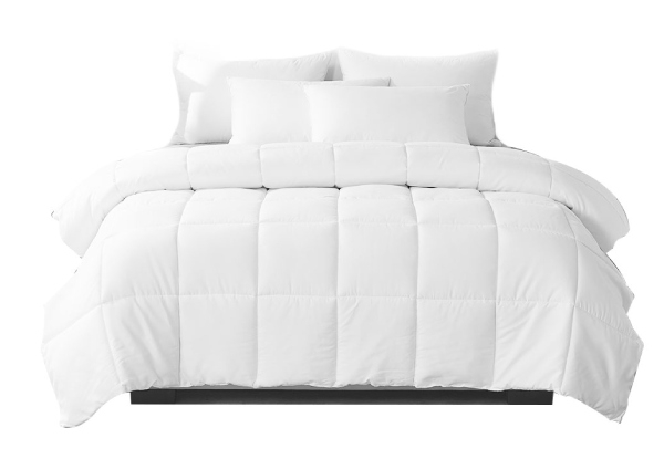 DreamZ Microfibre Quilt Doona Duvet - Two Sizes Available