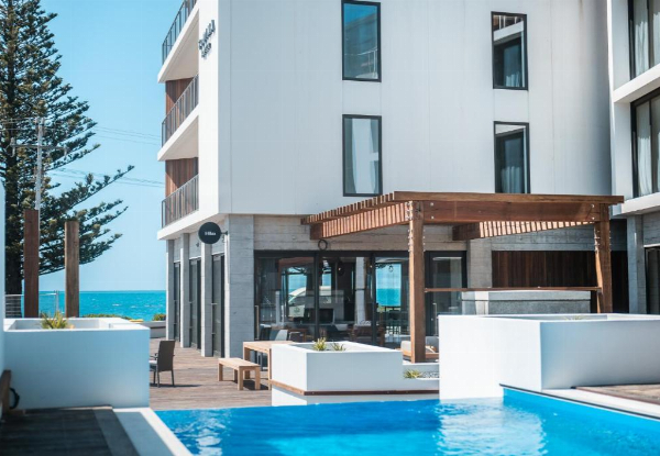 Luxury 5-Star Stay for 2 at Sudima Kaikoura incl. Buffet Breakfast at Hiku Restaurant, $25 Hotel Credit Per Day, Late Checkout, Parking, Access to the Heated Pool & Fitness Centre - Deluxe King, Deluxe Twin or upgrade to Ocean Views
