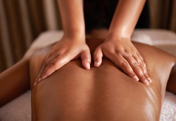 60-Minute Full Body Relaxing/Deep Tissue Massage Package incl. Head Spa & 30-Minute Consultation
