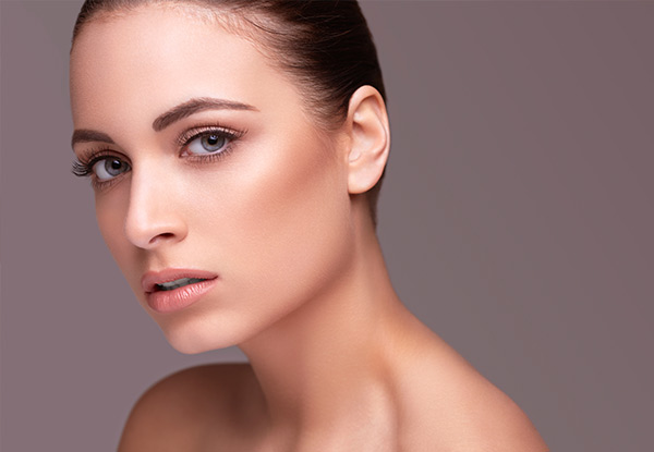 One Hour Luxury Facial -  Iluma Skin Lightening Facial Treatment