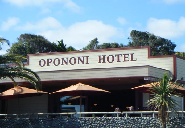 One Night Hokianga Harbour Stay for Two People incl. Continental Breakfast, WiFi & More - Option for Two or Three Nights