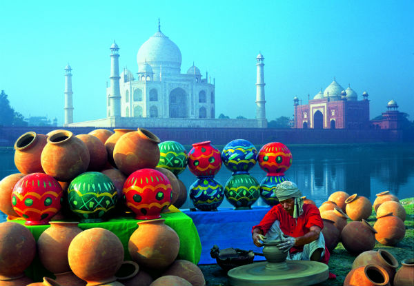 Per Person Twin Share Seven Day Golden Triangle Tour of India incl. Ttops in Delhi, Jaipur & Agra, Safe Transport, Accommodation, Sightseeing Tours, Jeep Ride & English Speaking Guide