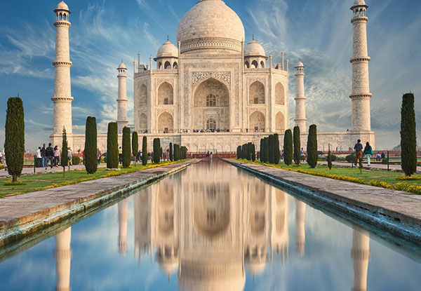 Per Person, Twin Share 10-Day Treasures of India Tour incl. International Flights, Domestic Transport, 4 or 5 Star Hotels & an English Speaking Guide - Options for High or Low Season