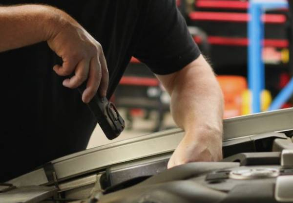 Comprehensive Car Service incl. Oil & Filter Change