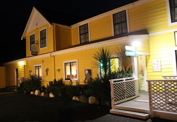 Two-Night Stony River Spring Getaway for Two People incl. Buffet Breakfast, Three-Course Dinner, Pre-Dinner Cocktail & Late Checkout of 11.00am - Option for Three Nights