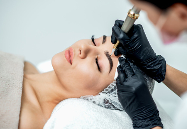 Eyebrow Cosmetic Tattooing Treatment