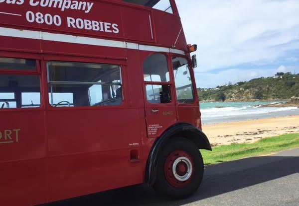 Double Decker Bus Full-Day Waiheke Wine Tour incl. Two Top Vineyards - Options for up to Eight People