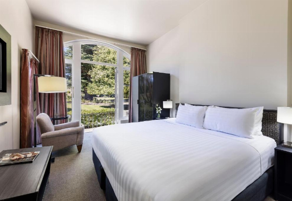 Hanmer Springs Getaway for Two incl. Entry to Hanmer Springs Thermal Pools, Daily Breakfast & Free Parking - Snug, Double Take, The Edit or Greenhouse Room Available - Option for Two Nights