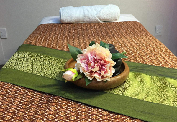 60-Minute Relaxing Thai Oil Massage incl. Hot Stone - Options For 90 or 120-Minute or Deep Thai Oil Massage