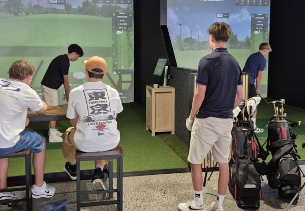 One-Hour Indoor Golf Bay incl. Club Hire for up to Four People at Urban Fairway, Newmarket
