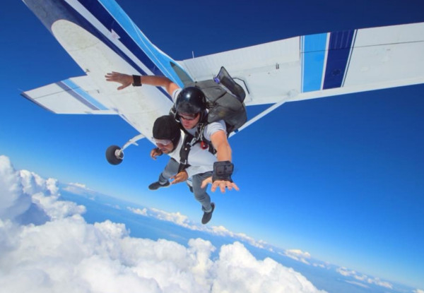 13,000-Feet Tandem Skydive Package with Views of NZ's Biggest City & Beyond incl. $40 Voucher towards Photo/Video Combo - Options for 9,000 & 7,000 Feet Available