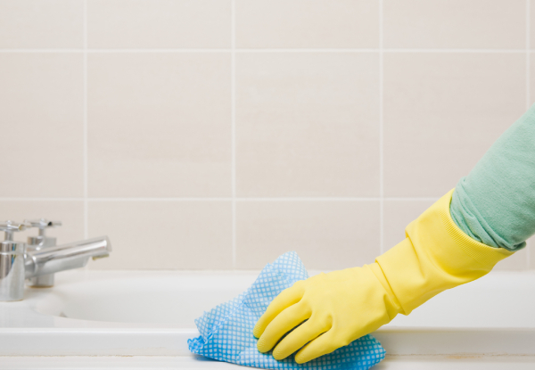One-Bedroom House Cleaning - Options for up to Five Bedroom House & to incl. Oven Cleaning & Inside Full Window