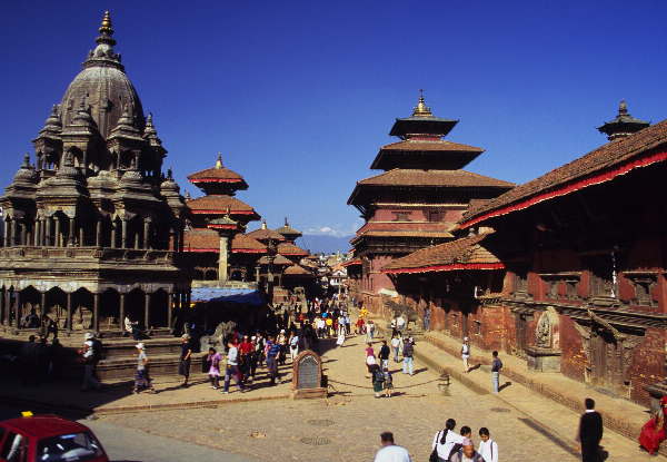 Per-Person Twin-Share India & Nepal 12-Day Tour in Category A Accommodation incl. Option for Category B Accommodation