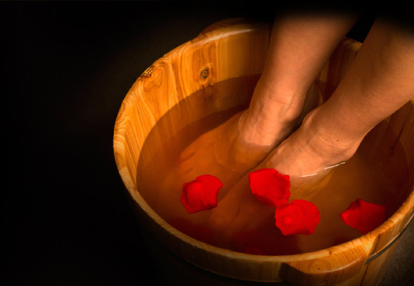 60-Minute Luxury Foot Spa incl. $15 Return Voucher - Options for an 90-Minute Herbal Spa with Reflexology followed by Full Body Chinese Massage or Two-Hour Supreme Experience