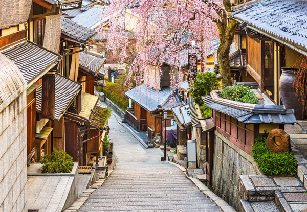 Per-Person Twin-Share for 10 Day Highlights of Japan Tour incl. English Speaking Guide, Bullet Train from Osaka to Kyoto, Visits Tokyo, Mount Fuji & More