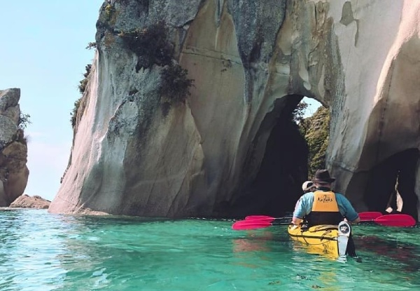 Abel Tasman Soul Five-Day Fully Guided & Catered Kayak Experience for One Person incl. Water Taxi, All Meals, Guide, Camping Accomodation & More