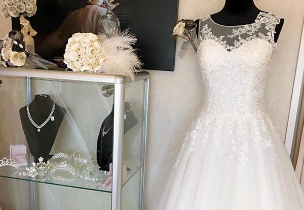 $1,000 Bella Bridal Gown Voucher