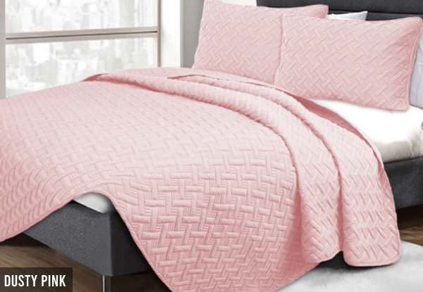 Ramesses Three-Piece Chic Embossed Comforter Set - Two Sizes & Nine Colours Available